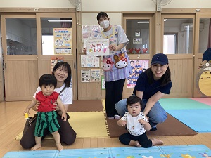 はいはいレースの前の記念撮影