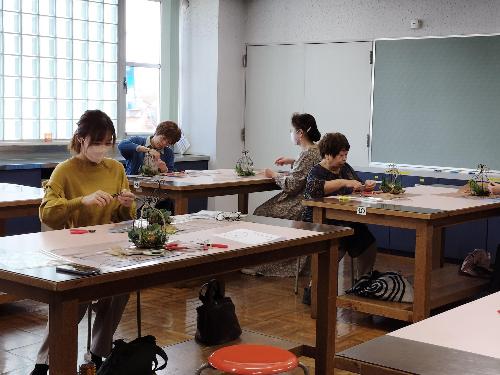 ワイヤークラフト制作風景３